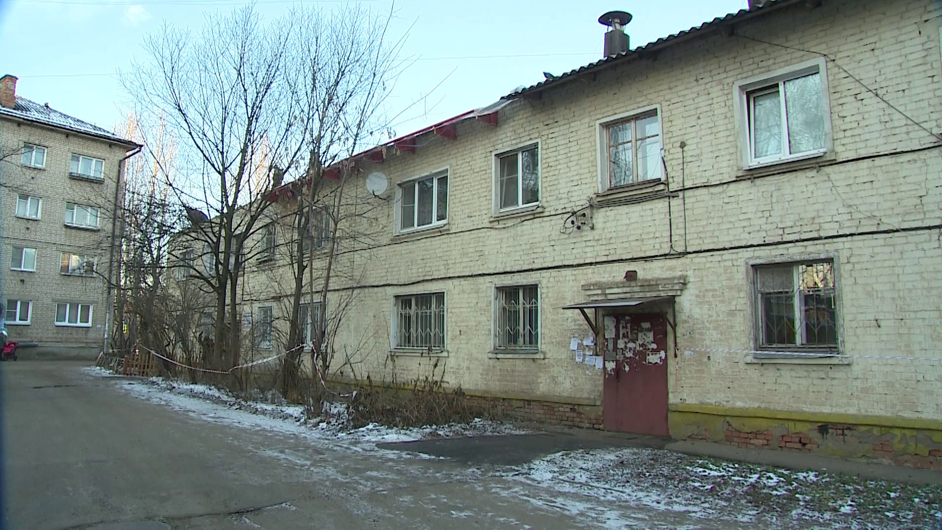 На улице Дружной капремонт крыш планируют закончить раньше срока