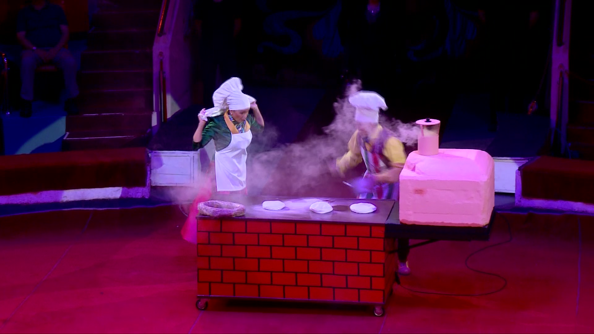 Юмор, танцы и пицца: в ярославском цирке проходят итальянские дни