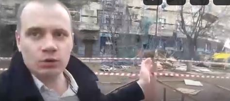 ЧП в Ярославле: На Советской рухнули строительные леса с людьми- ВИДЕО