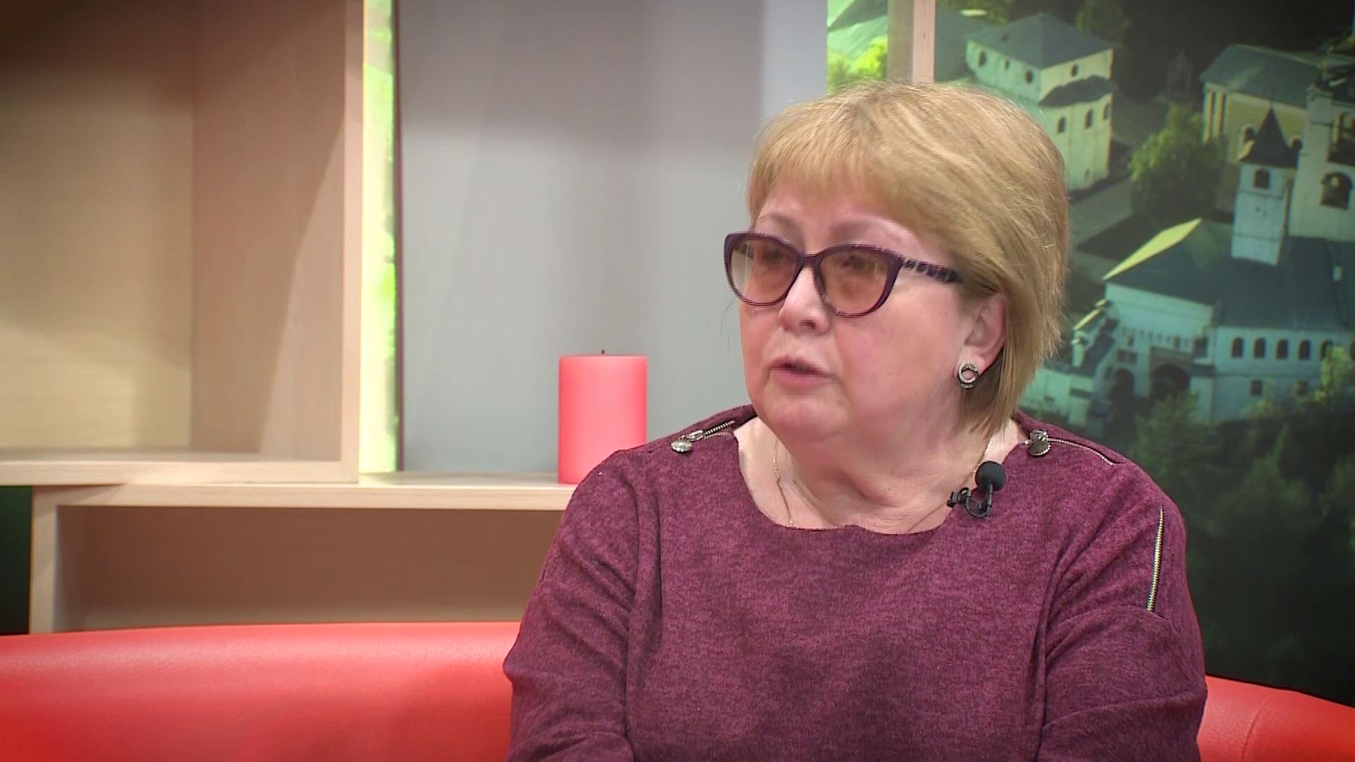 С представителем пенсионного фонда обсуждаем новые финансовые возможности появившиеся у населения