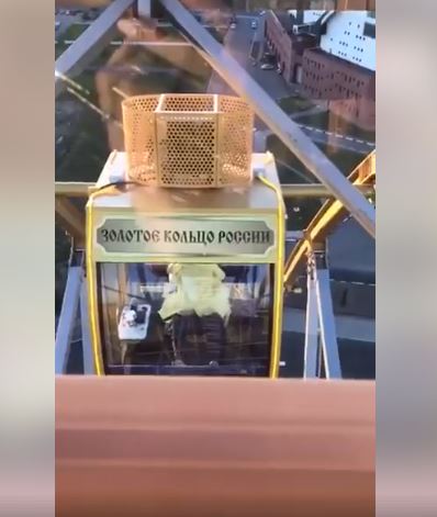 ФОТО: Обновили аттракцион: парочка занялась сексом в кабинке только что открывшегося колеса обозрения в Ярославле