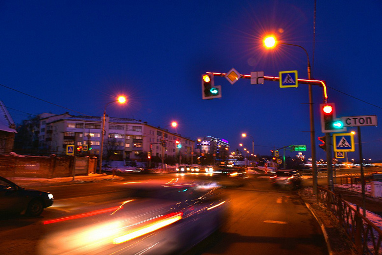 На дорогах Ярославля установят более 80 светофорных консолей