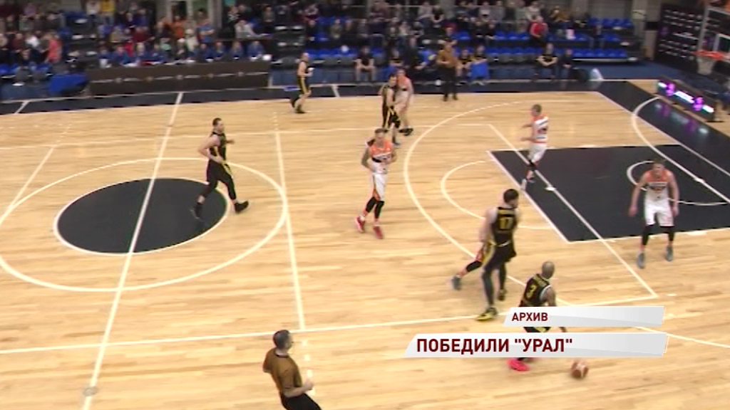 «Буревестник» успешно начал двухматчевую выездную серию игр