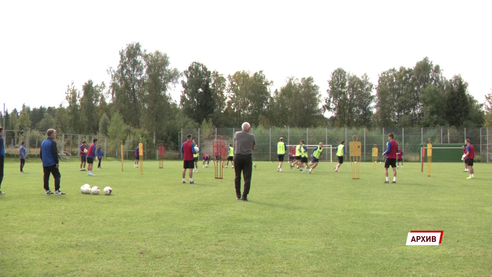 Ярославский «Шинник» отправился на матч с «Оренбургом»