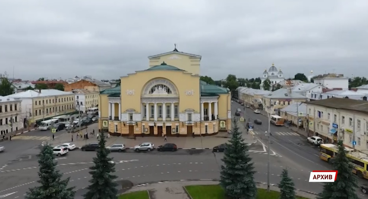 Худрук Волковского, госпитализированный в ковид-клинику, не контактировал с труппой и администрацией