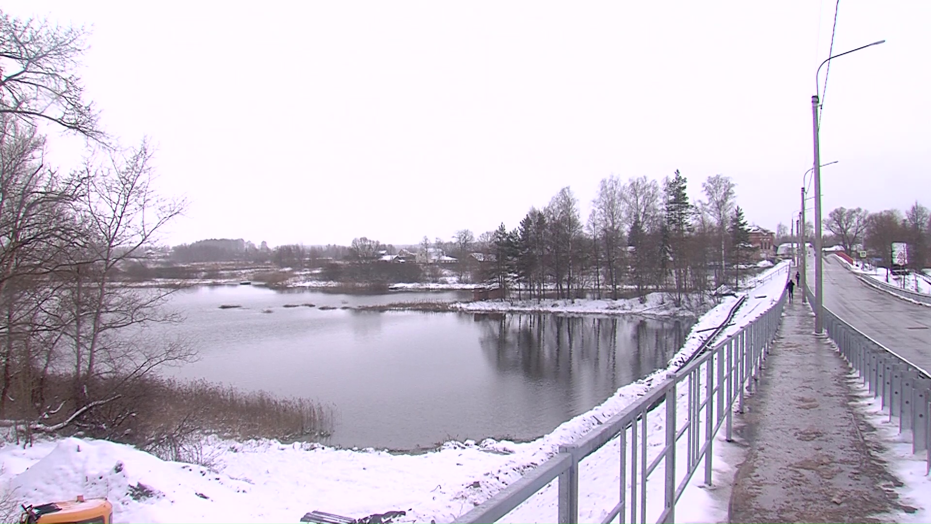 В Некрасовском оперативно ликвидировали размыв на новом мосту через Солоницу