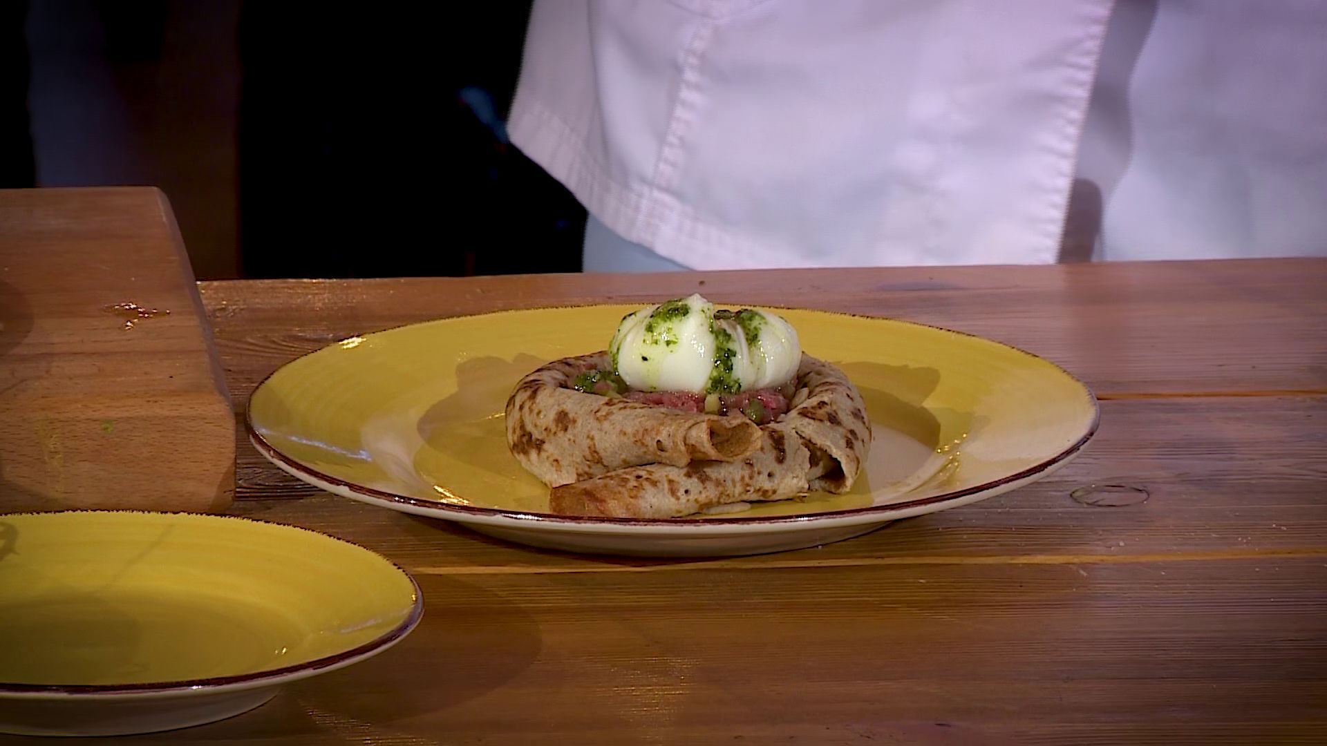 Утреннее шоу «Овсянка» от 24.02.2020: учимся печь правильные масленичные блины