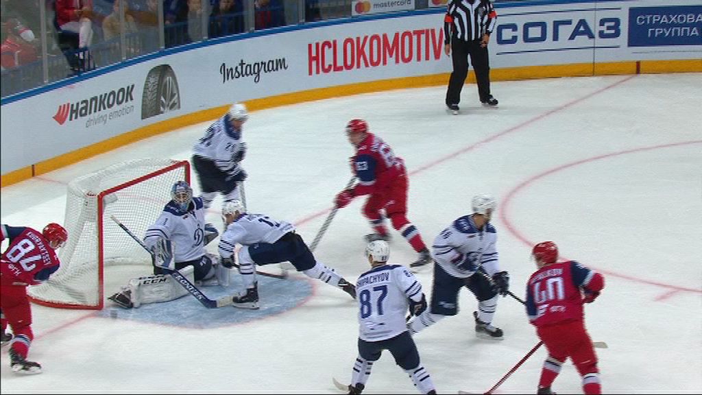 «Локомотив» завершил домашнюю серию победой над «Динамо»