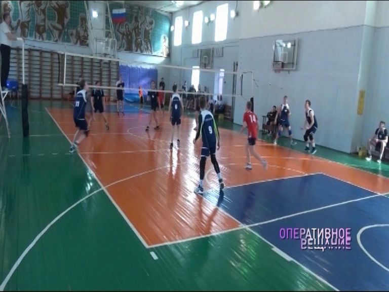 Сергей Шляпников принял участие в турнире УМВД по волейболу