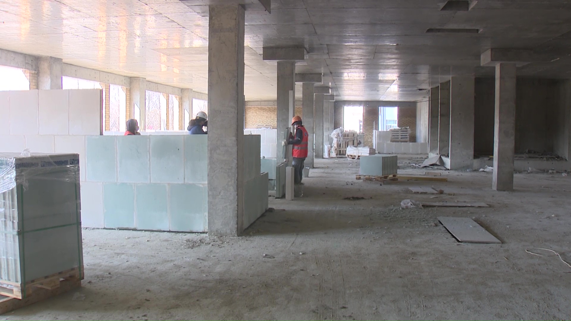 В Ярославле начали возводить седьмой этаж хирургического корпуса онкологической больницы