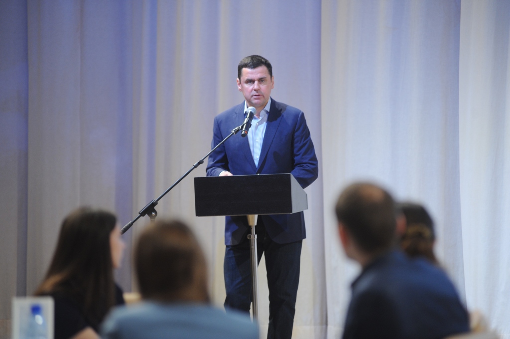 Дмитрий Миронов провел в Ярославле заседание рабочей группы по молодежной политике Госсовета РФ