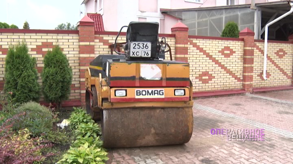 Держал оборону, пока не приехал трактор: должнику пришлось пустить газовиков для перекрытия подачи голубого топлива