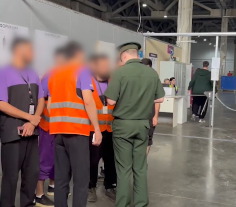 В Ярославле на складе одного из маркетплейсов прошел рейд военных следователей