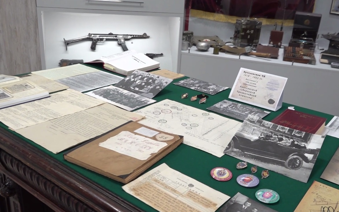 Ярославским школьникам из клуба «Юный Динамовец» провели экскурсию по музею ФСБ