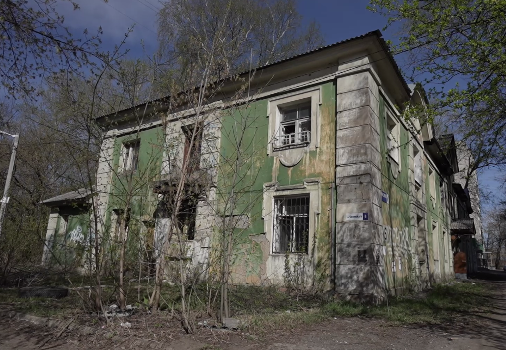 В Ярославле собирают документы для сноса расселенного дома на улице Белинского