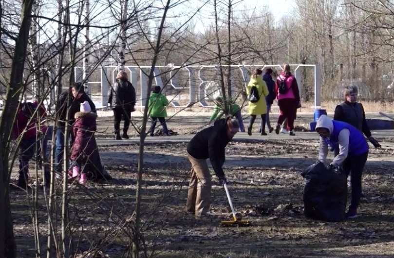 Более 2 тонн пластика собрали в Ярославской области в рамках акции «Водорослям крышка»