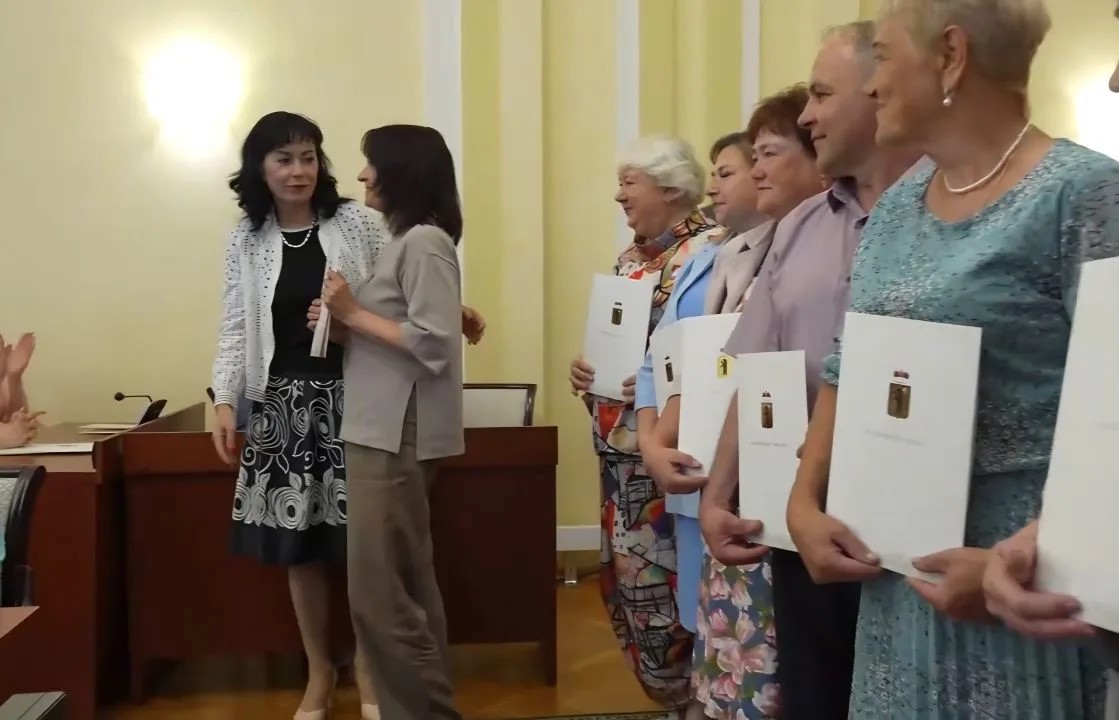 В России отмечают День социального работника: лучших наградили в Правительстве Ярославской области