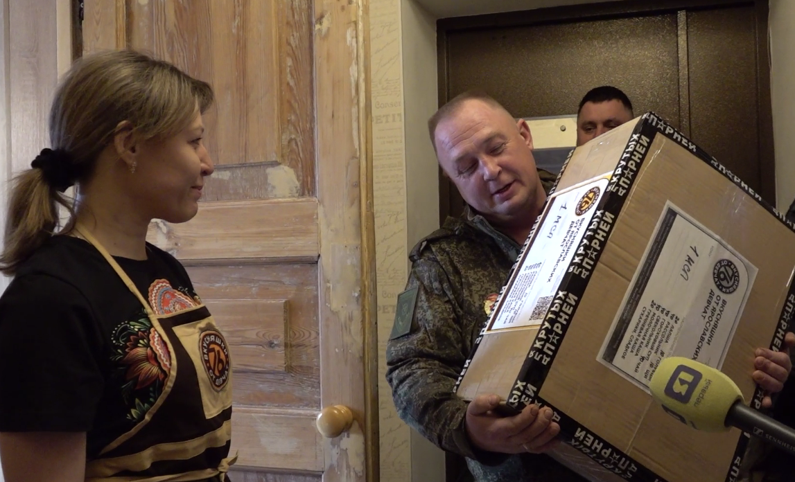 Отправляют еду, ремонтируют машины: волонтеры со всей Ярославской области помогают бойцам в зоне СВО