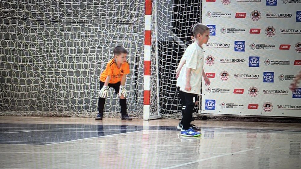 В Ярославле впервые проходит турнир по футболу на Кубок Союза городов Золотого кольца