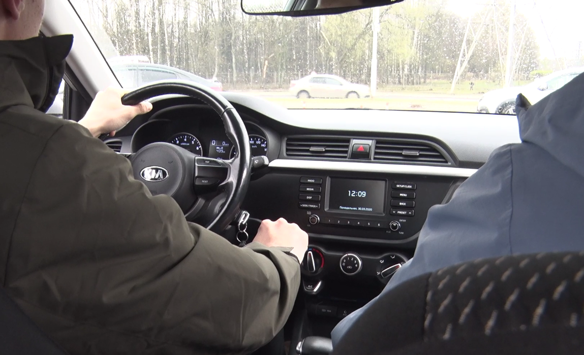 В Ярославле ветеранов СВО с тяжелыми ранениями или с инвалидностью бесплатно учат вождению