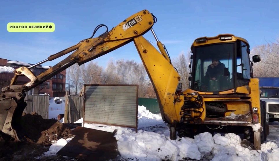 Озеро Неро проверят на загрязнения после коммунального ЧП в Ростове Великом