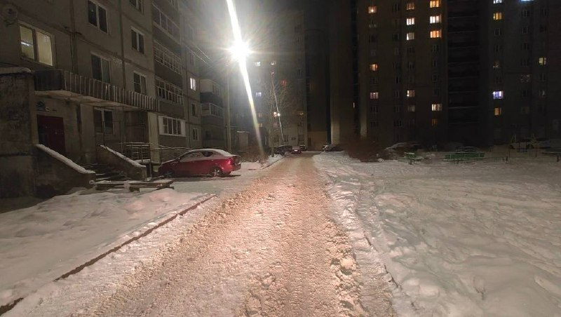 Сбил пенсионера и скрылся: пожилого мужчину из Рыбинска госпитализировали