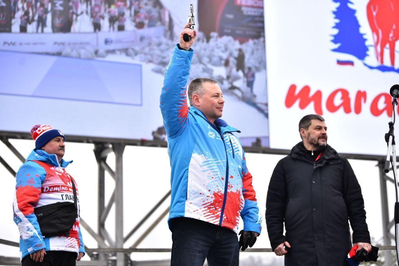 Губернатор Ярославской области дал старт главной гонке XIX Ростех Деминского лыжного марафона