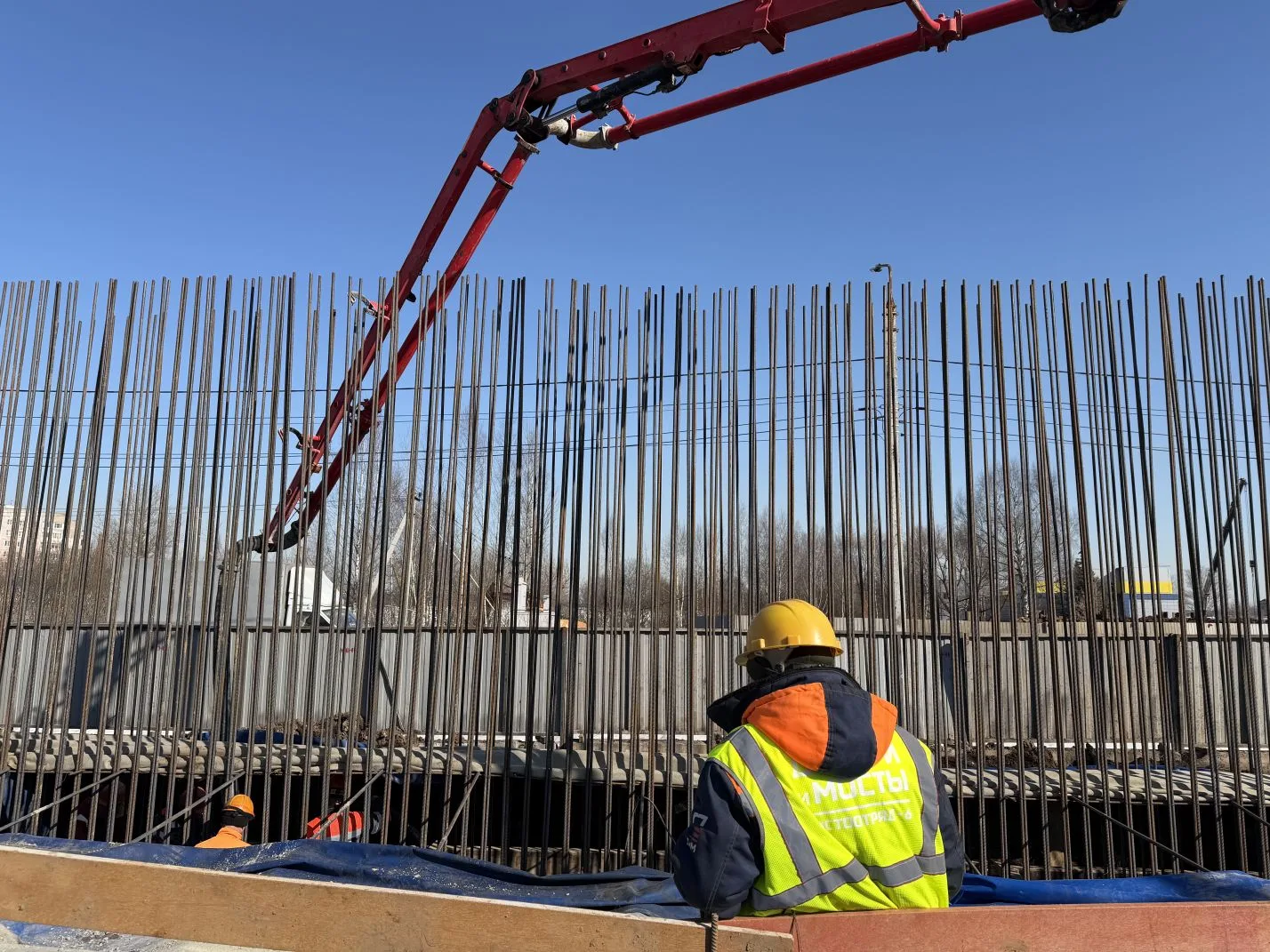 Третий мост через Волгу: в Ярославле приступили к ключевому этапу строительства