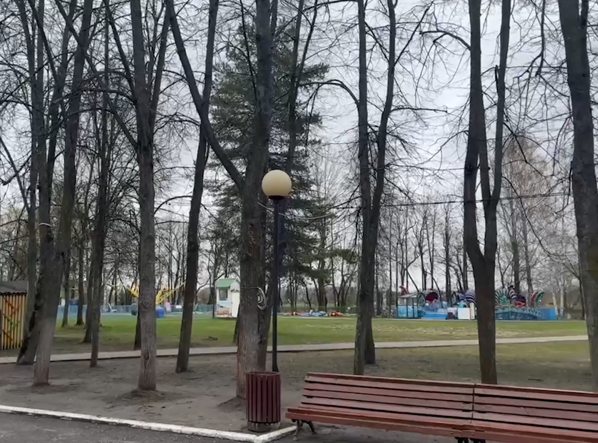 В Ярославле идет подготовка городских парков к летнему сезону