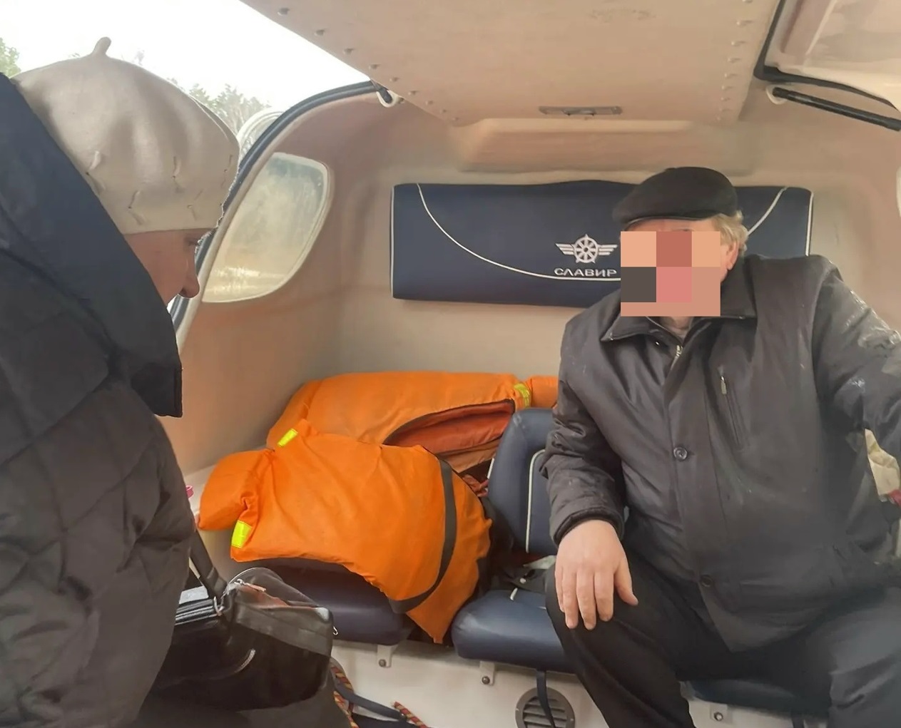 В Рыбинском округе спасатели помогли пенсионеру, которому стало плохо