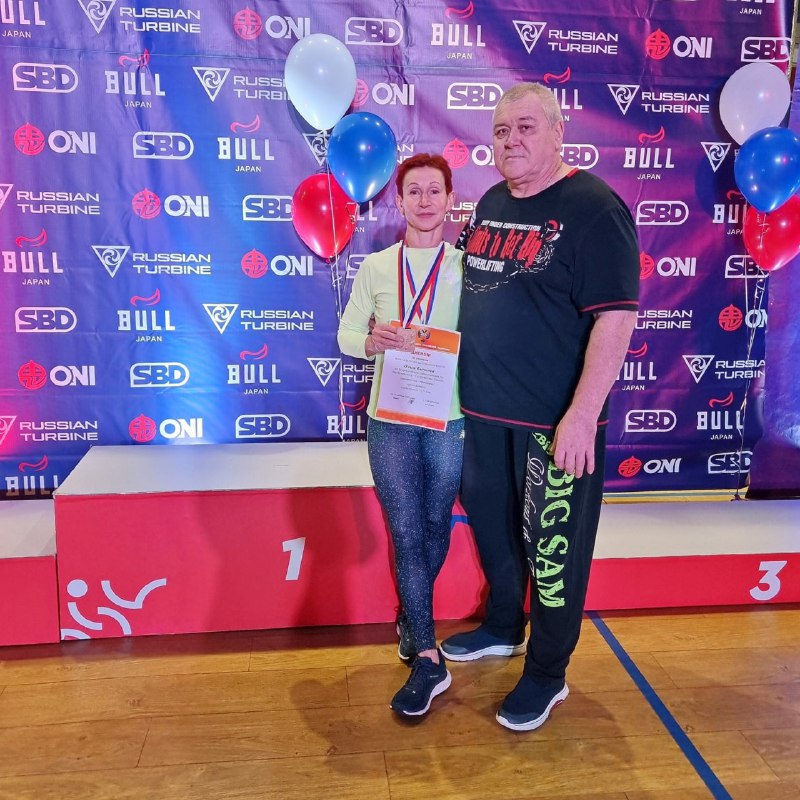 Ярославна завоевала золото на Всероссийских соревнованиях по пауэрлифтингу