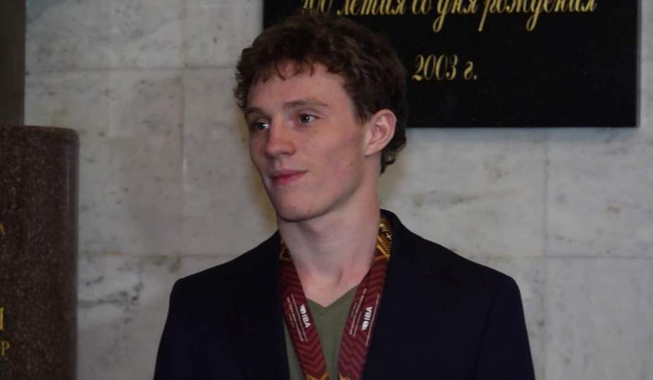 Ярославль торжественно встретил своего чемпиона Вячеслава Рогозина