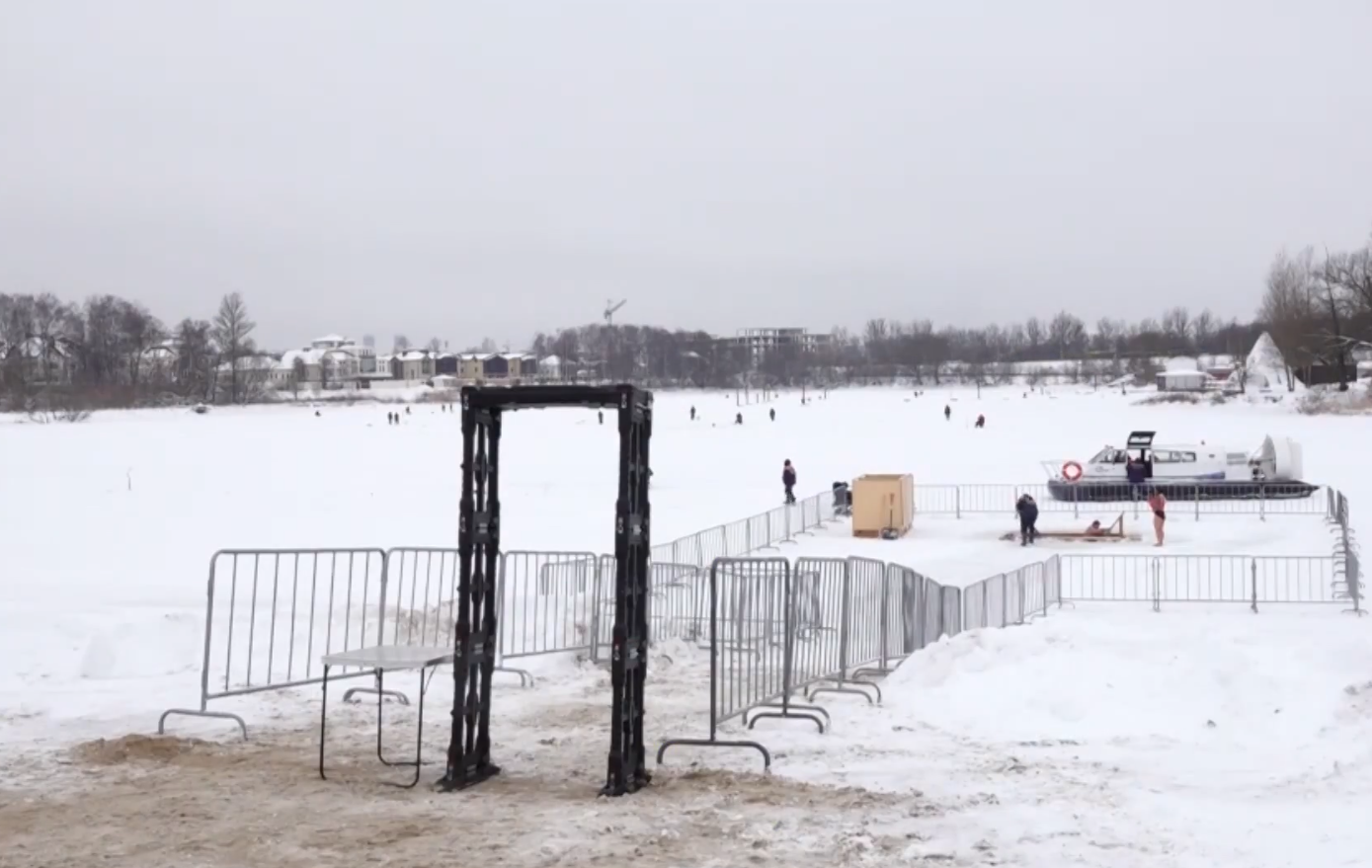 Ярославская журналистка в прямом эфире окунулась в прорубь