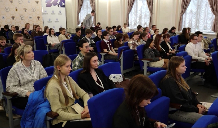 Молодые ученые со всего региона подвели итоги года на конгрессе в Демидовском университете