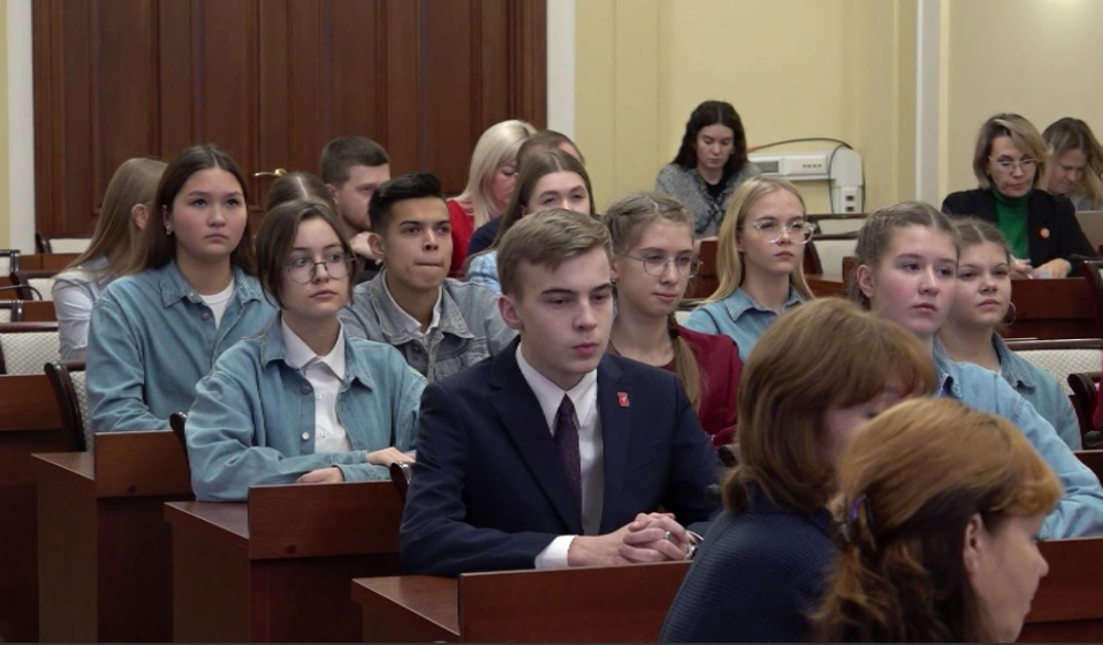 В Ярославле наградили лучшие отделения «Движения Первых»