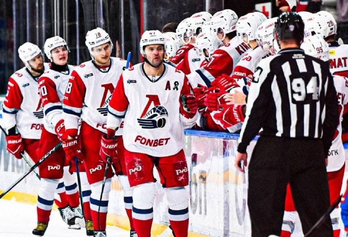 Ярославский «Локомотив» на выезде обыграл петербургское СКА