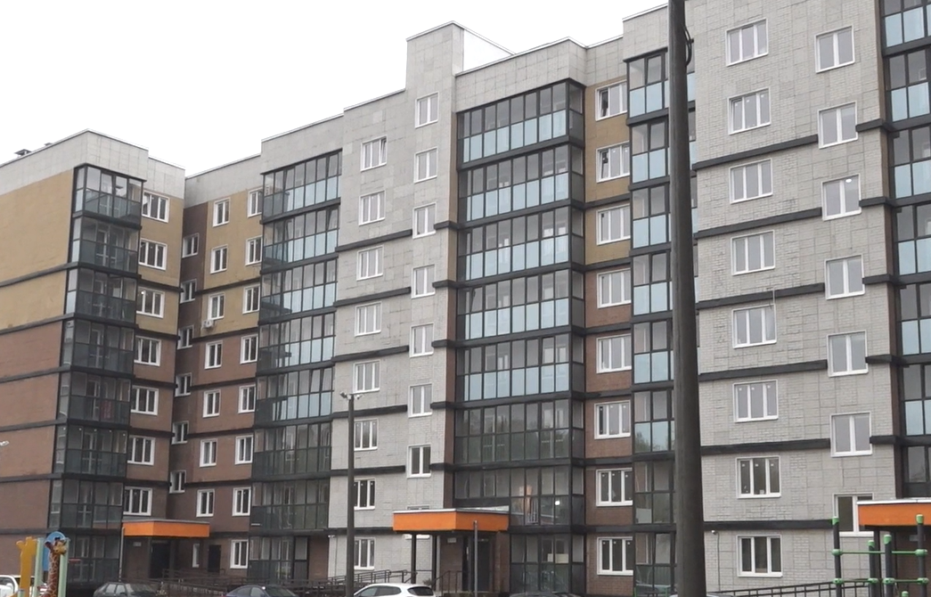 Застройщик и УК осмотрели дом на Дядьковской после жалоб жильцов