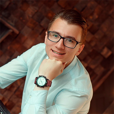 Корреспондент Дмитрий Жданюк