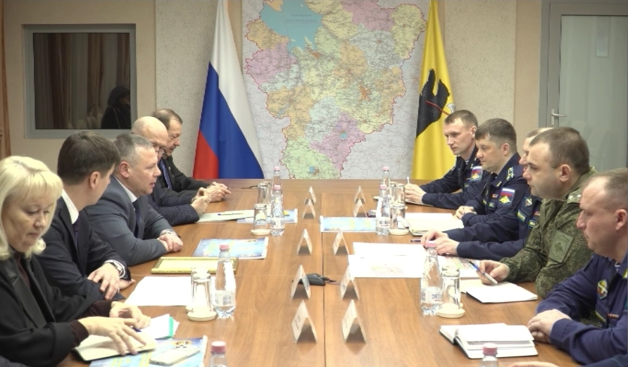 В Ярославской области завершается строительство военного городка для десантников