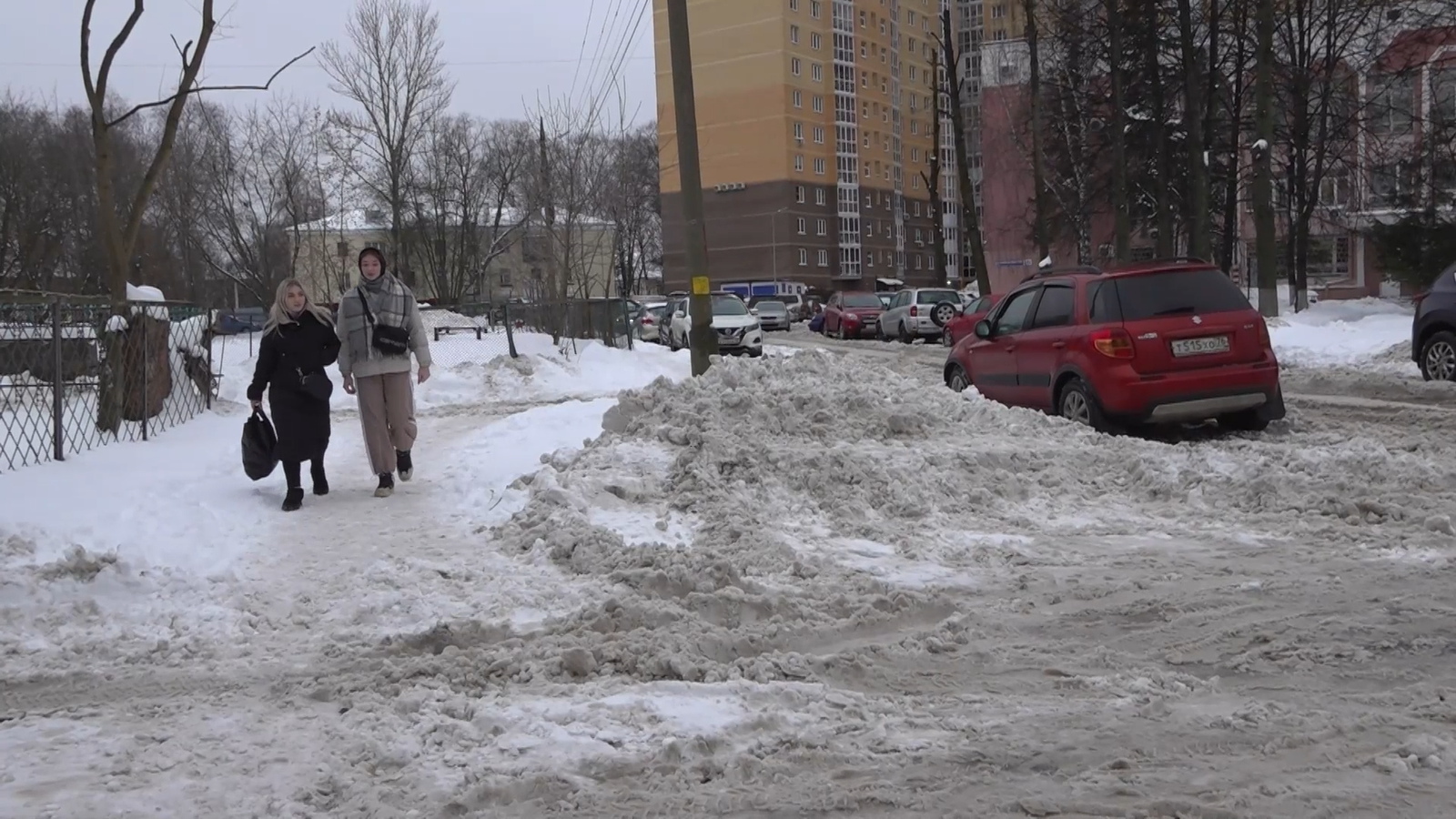 В Ярославле убрали за зиму 2026 года убрали 150 тысяч кубометров снега