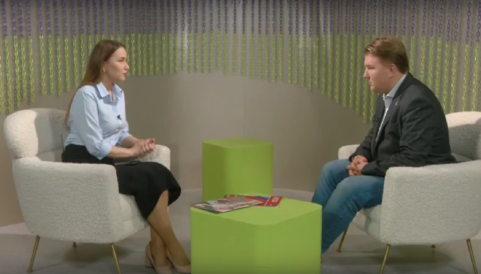 «ЯИнтервью». Гость — заместитель главного редактора журнала «Новые регионы России» Илья Черников