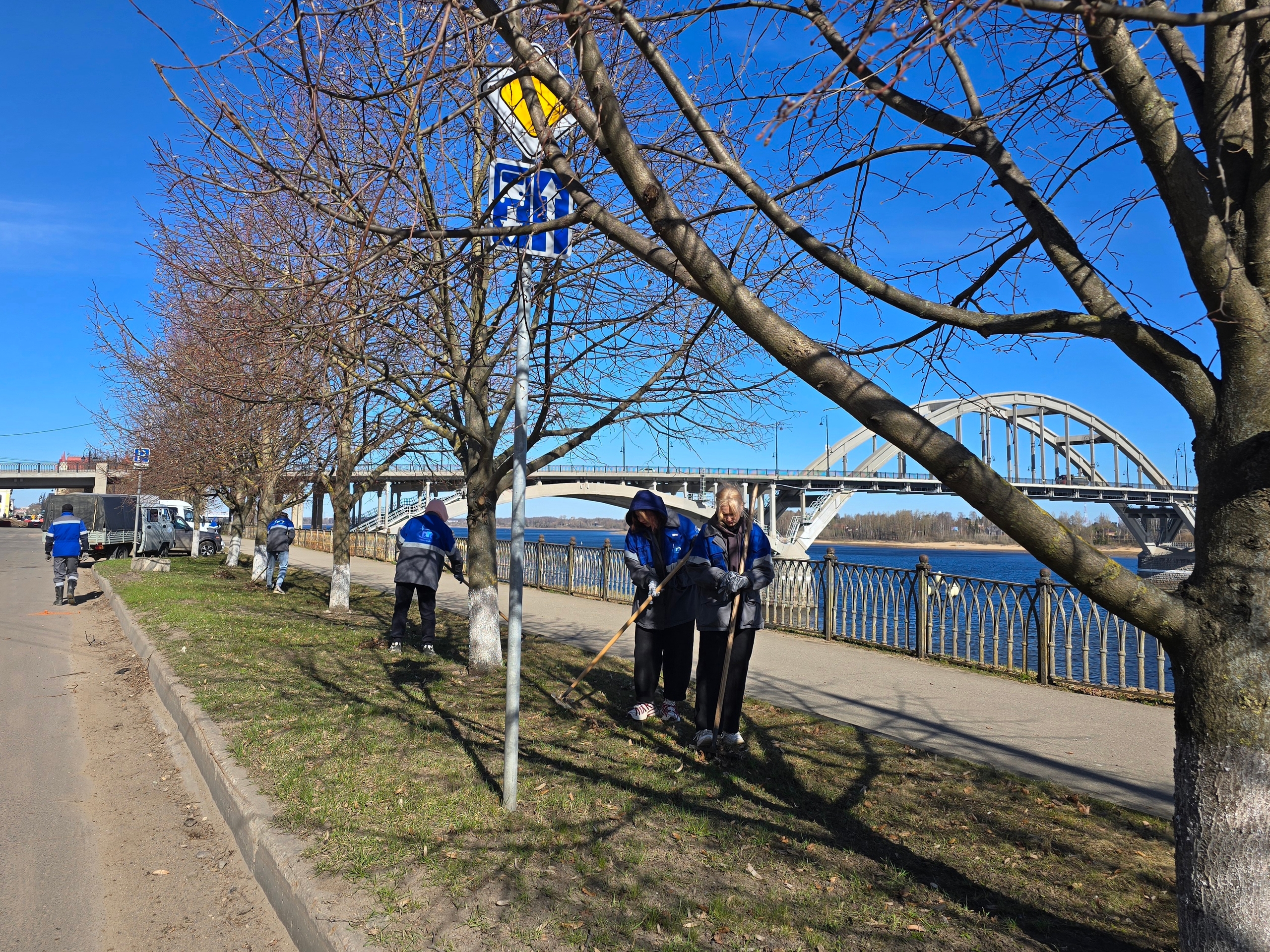 Работники компаний «Газпром газораспределение Ярославль» и «Рыбинскгазсервис» приняли участие во Всероссийской экологической акции «Зеленая весна»