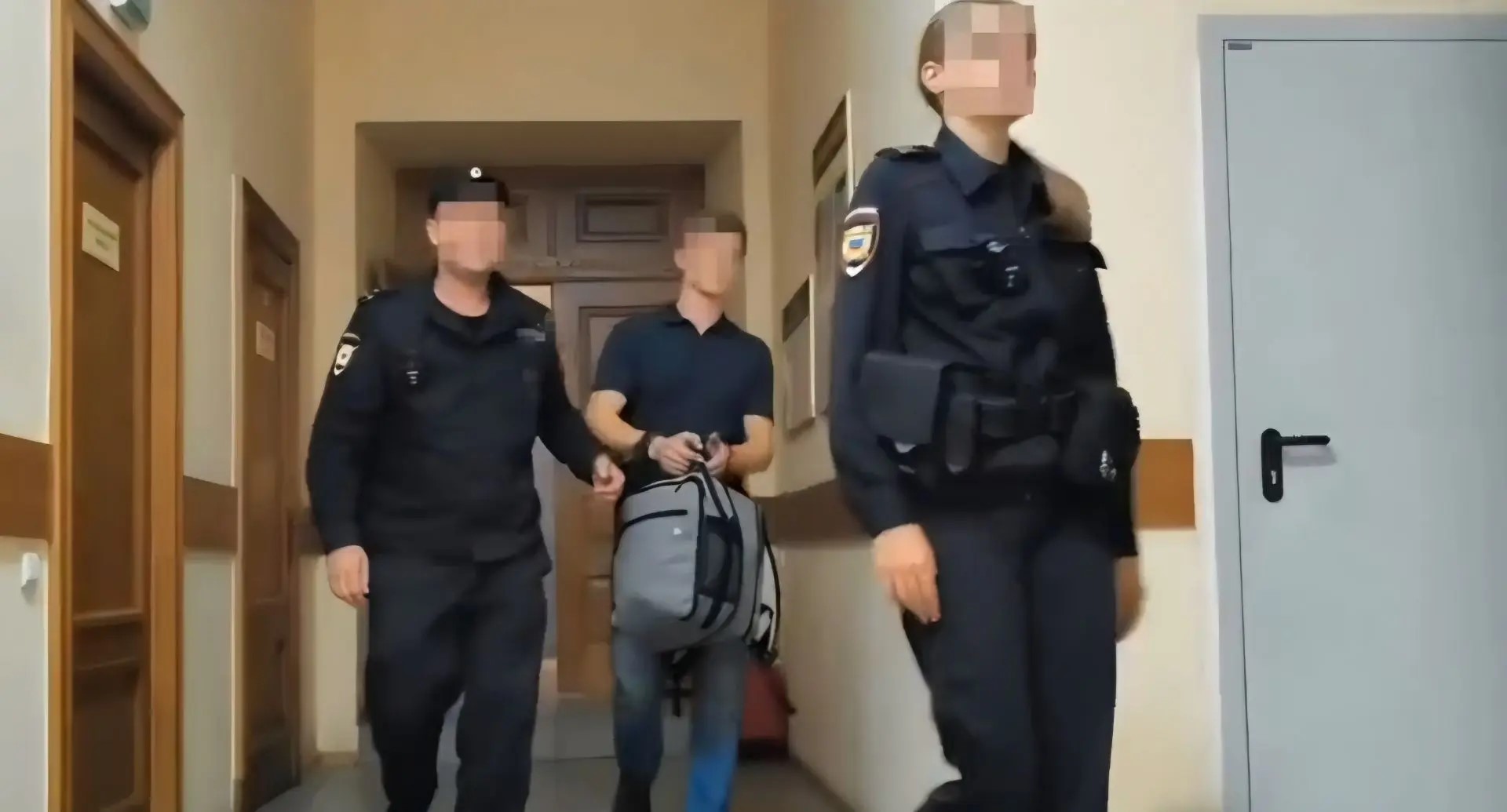 Экс-министр цифрового развития Ярославской области осужден за взятку в 1,5 млн и наркотики в машине