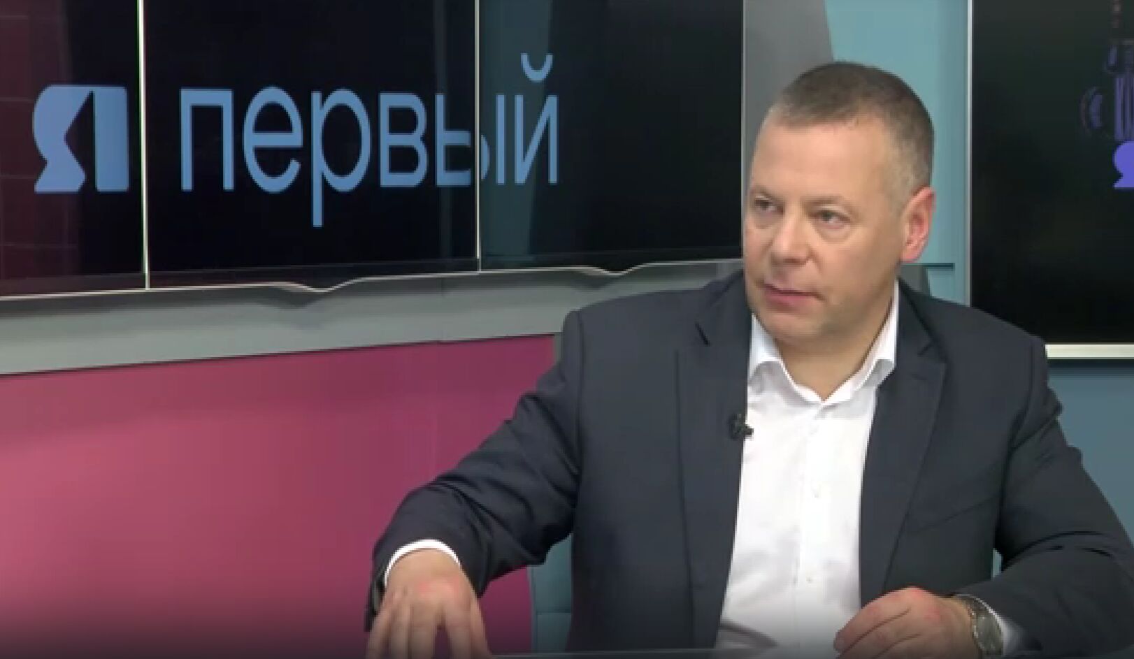 «ЯИнтервью». Михаил Евраев: «В области завершается работа по созданию образовательных комплексов»