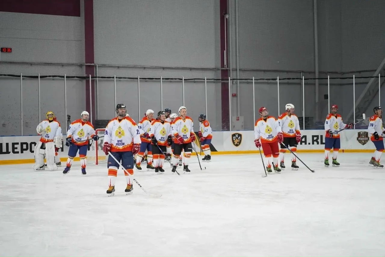 В Ярославле прошли финалы регионального этапа Офицерской хоккейной лиги
