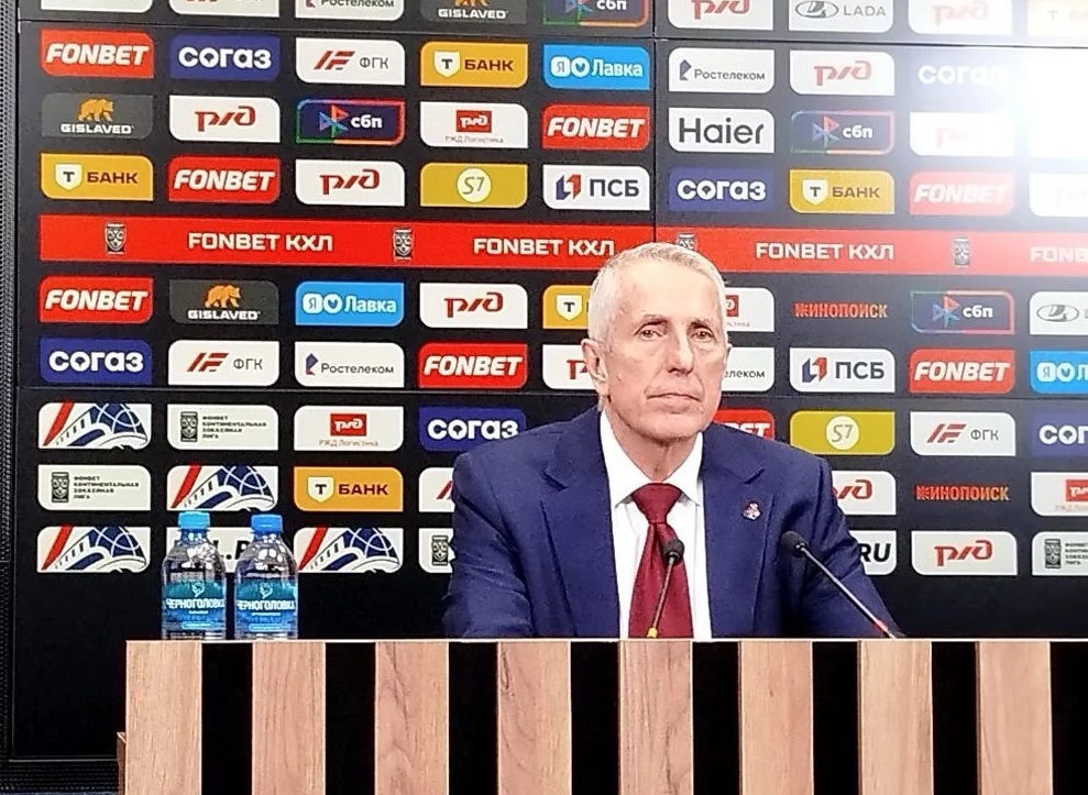 Боб Хартли назвал одну из главных причин поражения «Локомотива» в первой игре полуфинала