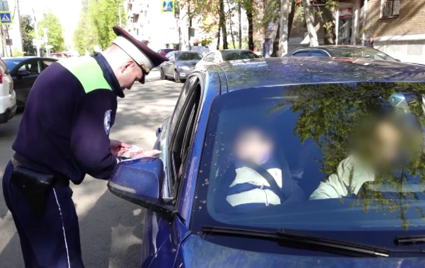 Штрафы за перевозку детей без автокресел в Ярославской области вырастут до 200 тысяч рублей